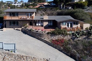 Exterior - Beautiful Carmel House In a Perfect Location (Carmel-by-the-Sea)