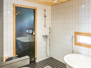 Bathroom - Kanervarinne by Interhome (Sotkamo)