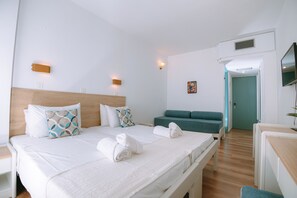 Soundproofing, free WiFi, bed sheets - Santa Marina Unique Hotel (Agios Nikolaos)