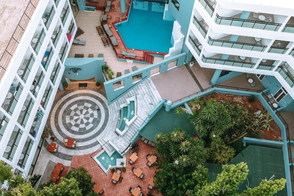Santa Marina Unique Hotel