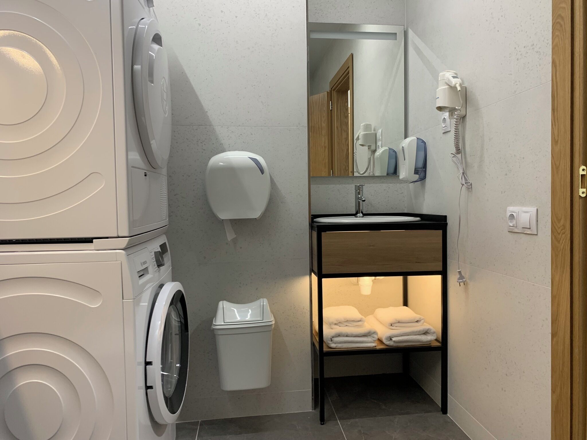 Shower, eco-friendly toiletries, hair dryer, bidet