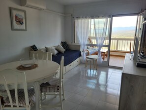 TV - JARDINS III B 2 Roses / Roses - INTERimmo (Rosas / Roses)