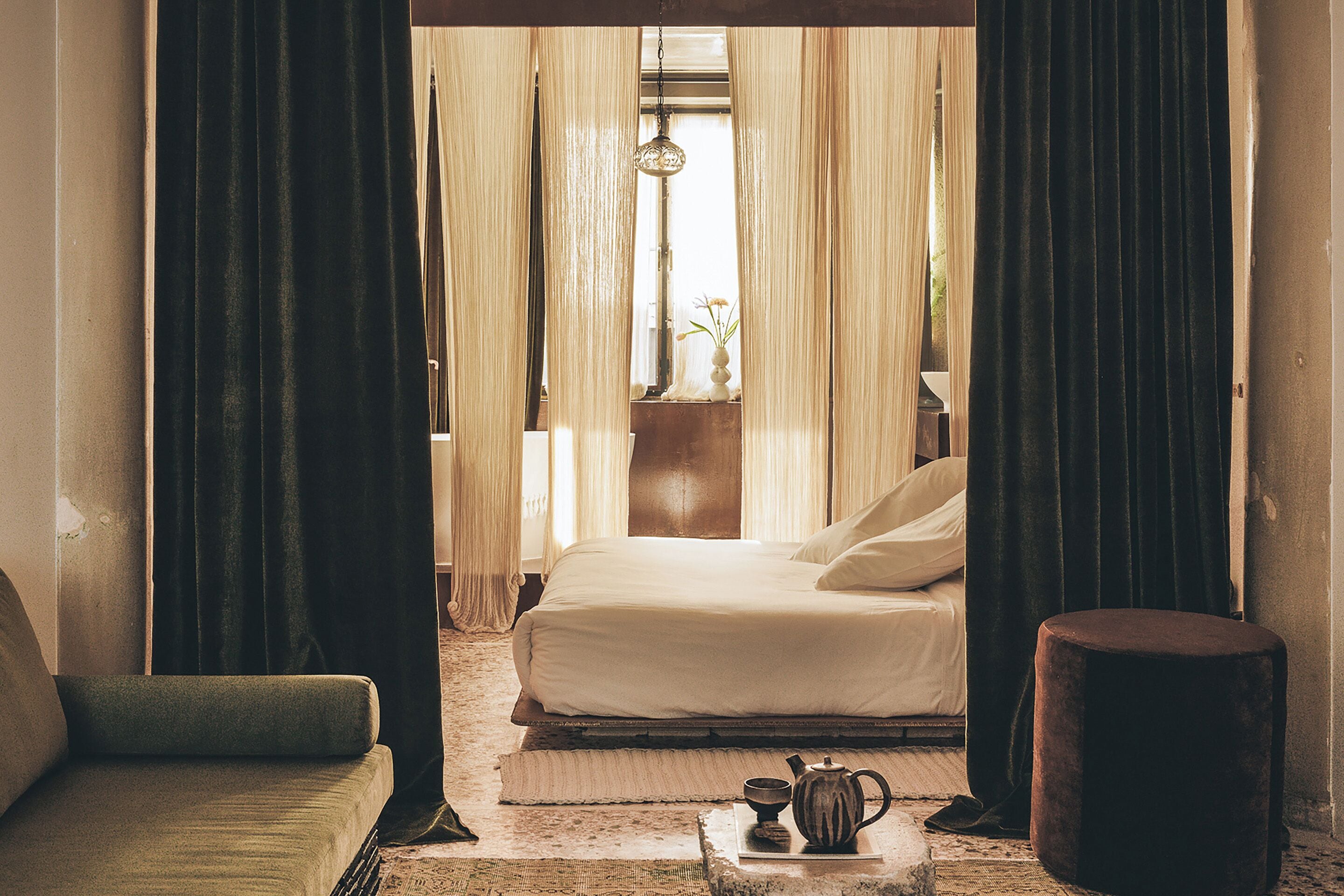 標準雙人房, 露台 | 高級寢具、羽絨被、迷你吧、熨斗/熨衫板