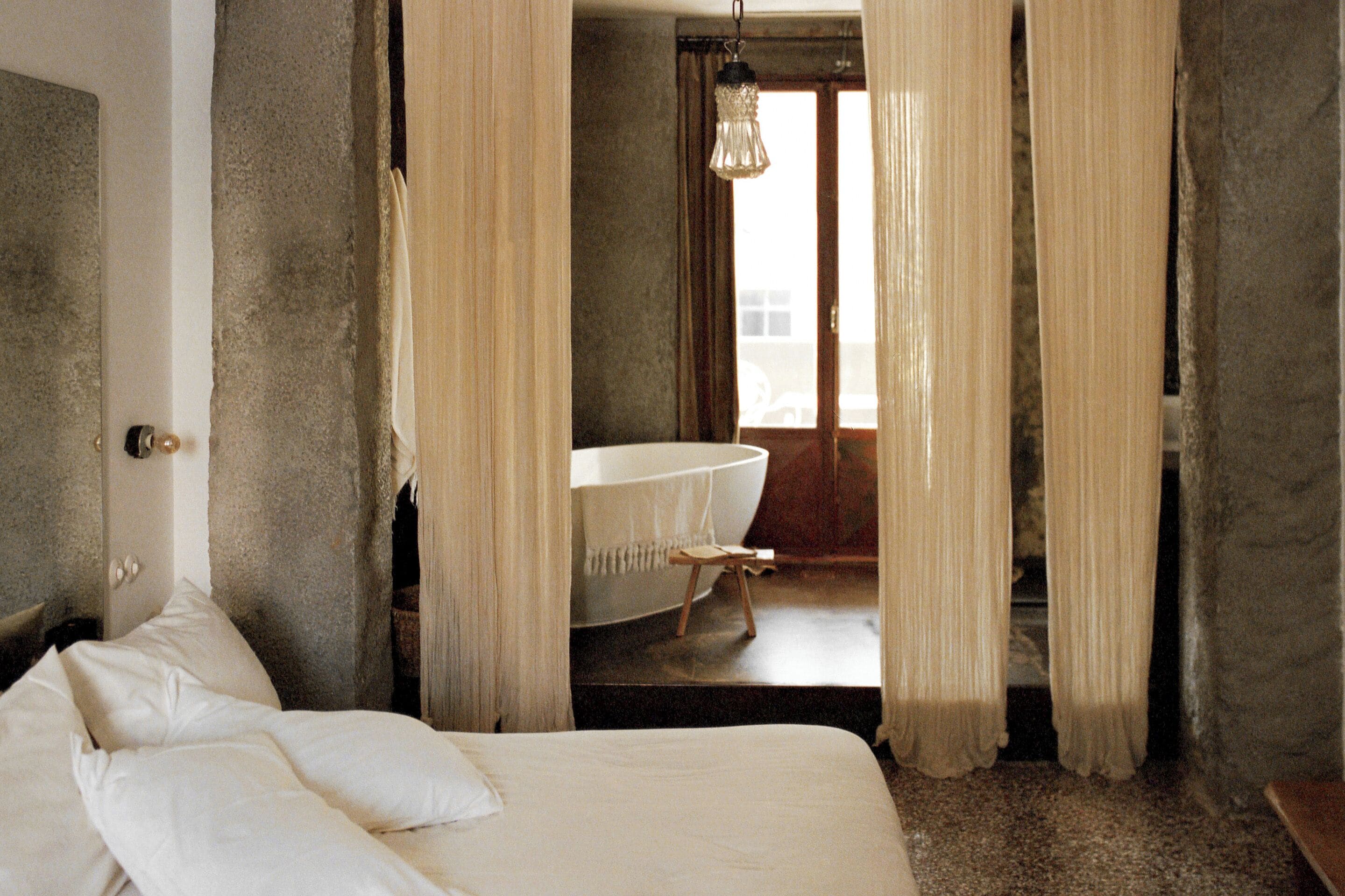 經典雙人房, 露台 | 高級寢具、羽絨被、迷你吧、熨斗/熨衫板