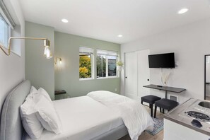 Bügeleisen/Bügelbrett, WLAN, Bettwäsche