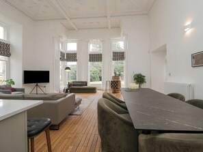 コテージ | 内装