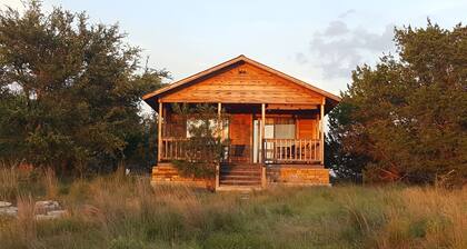 Beautiful Cabin on Texas Hill Country Olive Orchard. Dog-friendly.