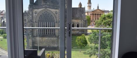 公寓 | 2 間睡房、熨斗/熨衫板、免費 Wi-Fi、床單