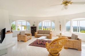 Televisie en een dvd-speler