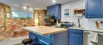 Renovated Studio on 5 Acres - Near Vineyards!