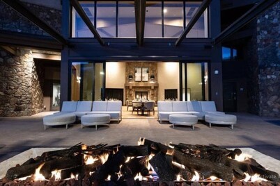 Slopeside 1 Bedroom Gold at Golden Peak in Vail