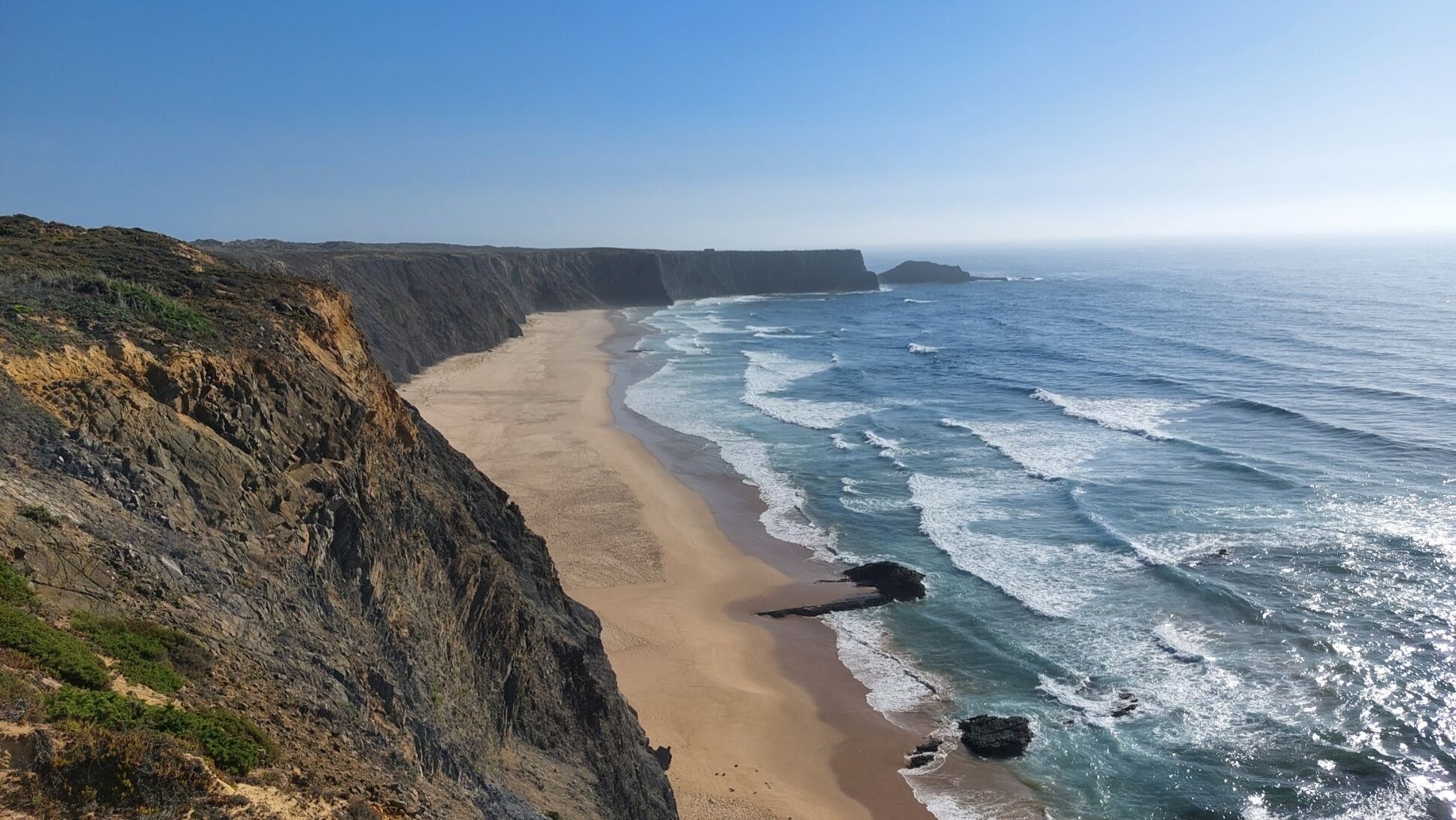 Plage à proximité, chaises longues