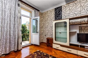 1 slaapkamer, een bureau, geluiddichte muren, gratis wifi