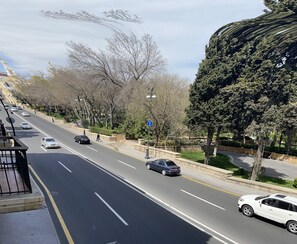 View from room - Formula Apartment  Sea view & Balcony (Baku)