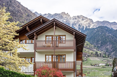 外観. 'Taufner Apartment C 103' with Mountain View, Garden & Wi-Fi