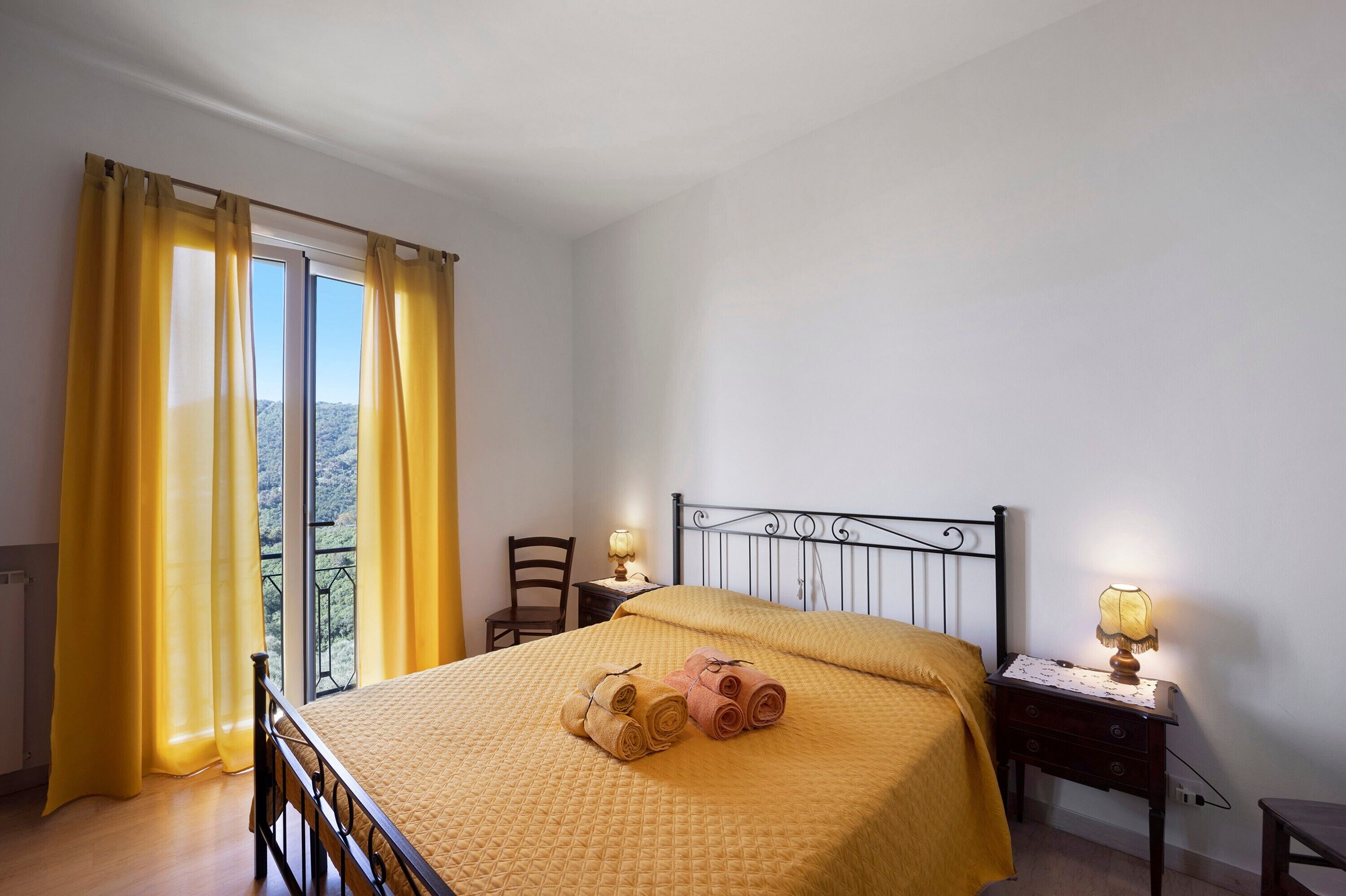 1 camera, ferro/asse da stiro, Wi-Fi gratuito, lenzuola