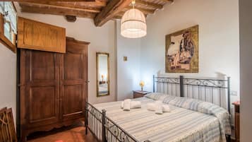 2 chambres, Wi-Fi gratuit, draps fournis