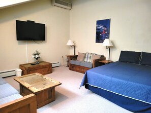 1 chambre, fer et planche à repasser, lit parapluie, accès Internet