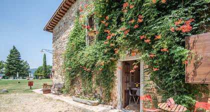 Apartment "Bilocale Cavaliere" with Shared Pool & Wi-Fi