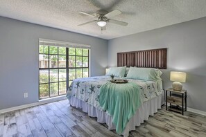 3 chambres, fer et planche à repasser, Wi-Fi, draps fournis