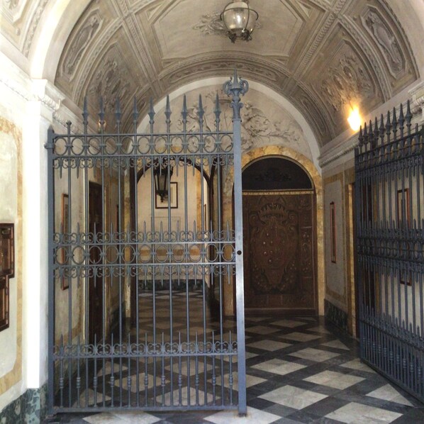 Dettaglio esterni