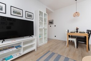 Interior - Abrahama 62 Gdynia | Beige Apartment in City Center (Gdynia)