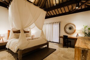 1 bedroom, desk, WiFi - Secret House: a Hidden Paradise for Young Couple (Bali)