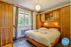2 chambres, fer et planche à repasser, Wi-Fi gratuit