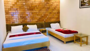 Chambre Triple Standard | Wi-Fi gratuit