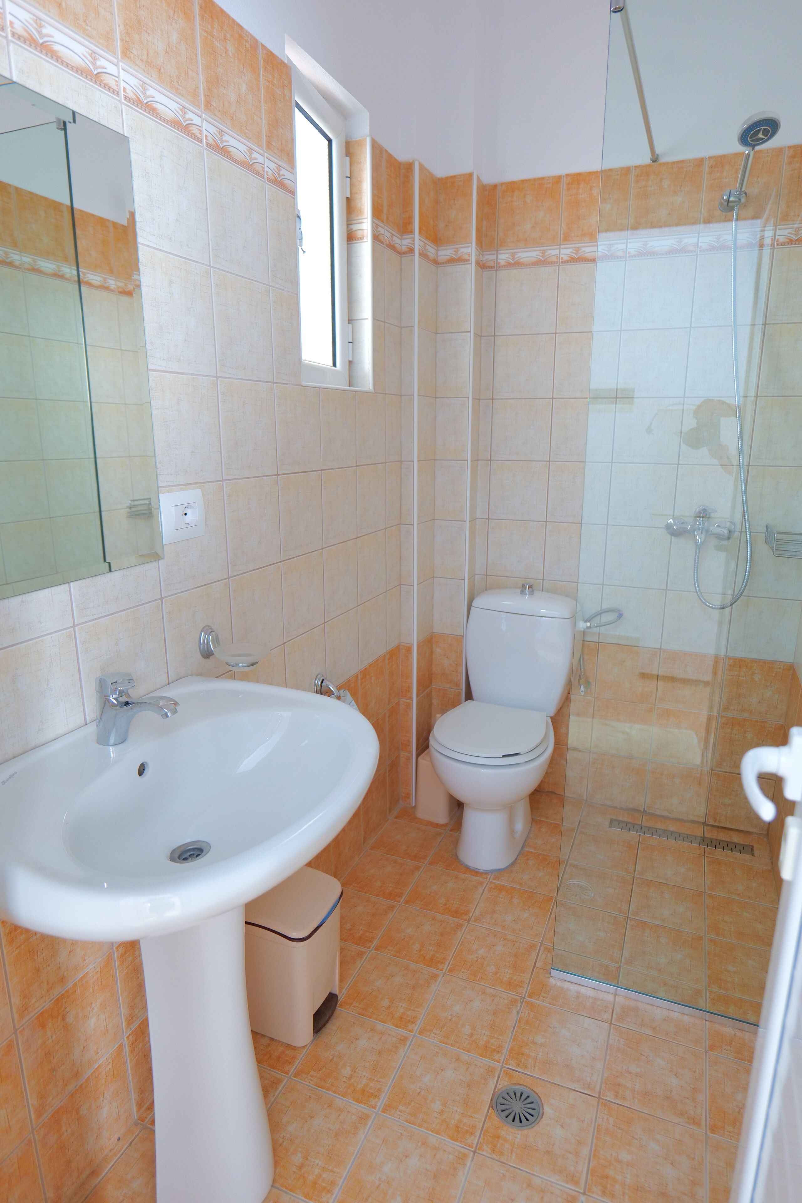 Foto - Hotel Sherifi