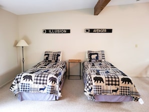 2 bedrooms, iron/ironing board, Internet, bed sheets