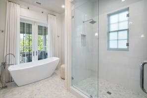 Bathtub, hair dryer, towels
