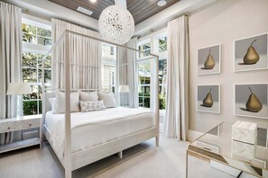 6 عدّة غرف نوم ومكتب ومكواة/لوح كي وواي فاي مجانًا