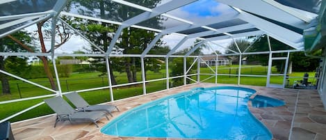Piscina a l'aire lliure
