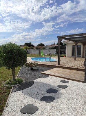 Piscine extérieure, piscine chauffée