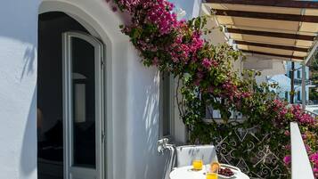 Suite Supérieure, balcon, vue mer | Terrasse/Patio