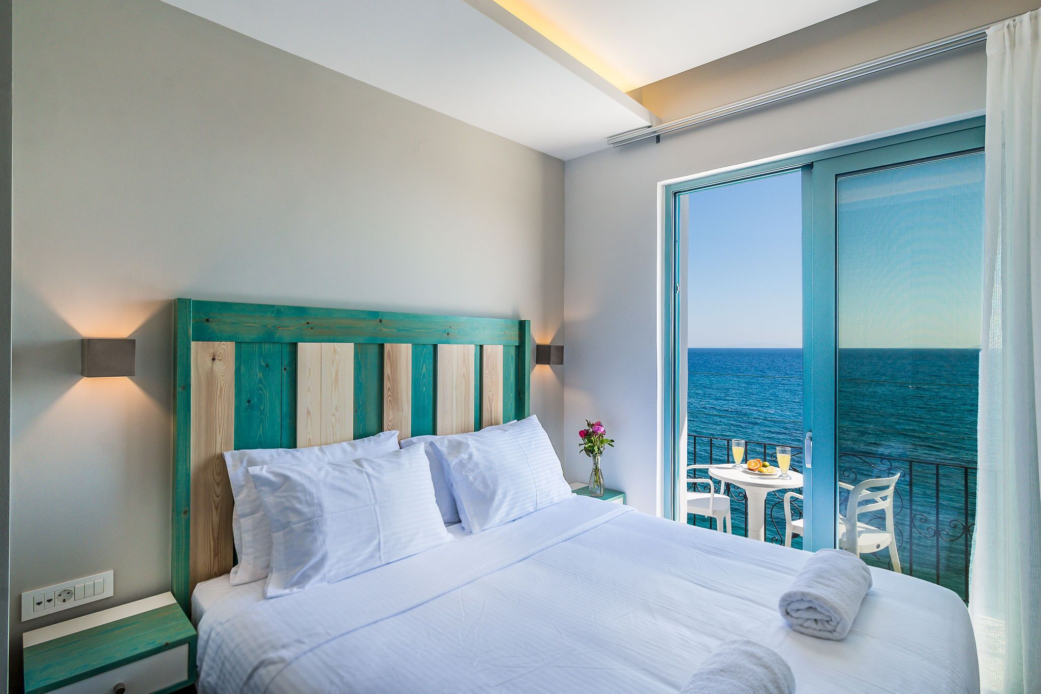 Photo - Samaria by the Sea