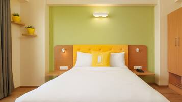 In-room safe, desk, laptop workspace, soundproofing