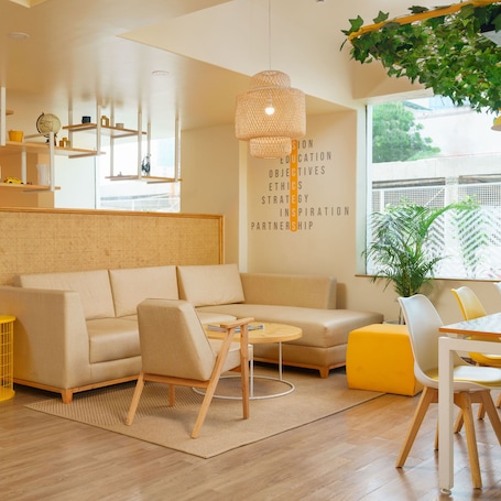 Sala de estar en el lobby