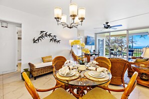 Dining - Breezy 2bd beachy vibes with modern comfort (Kihei)