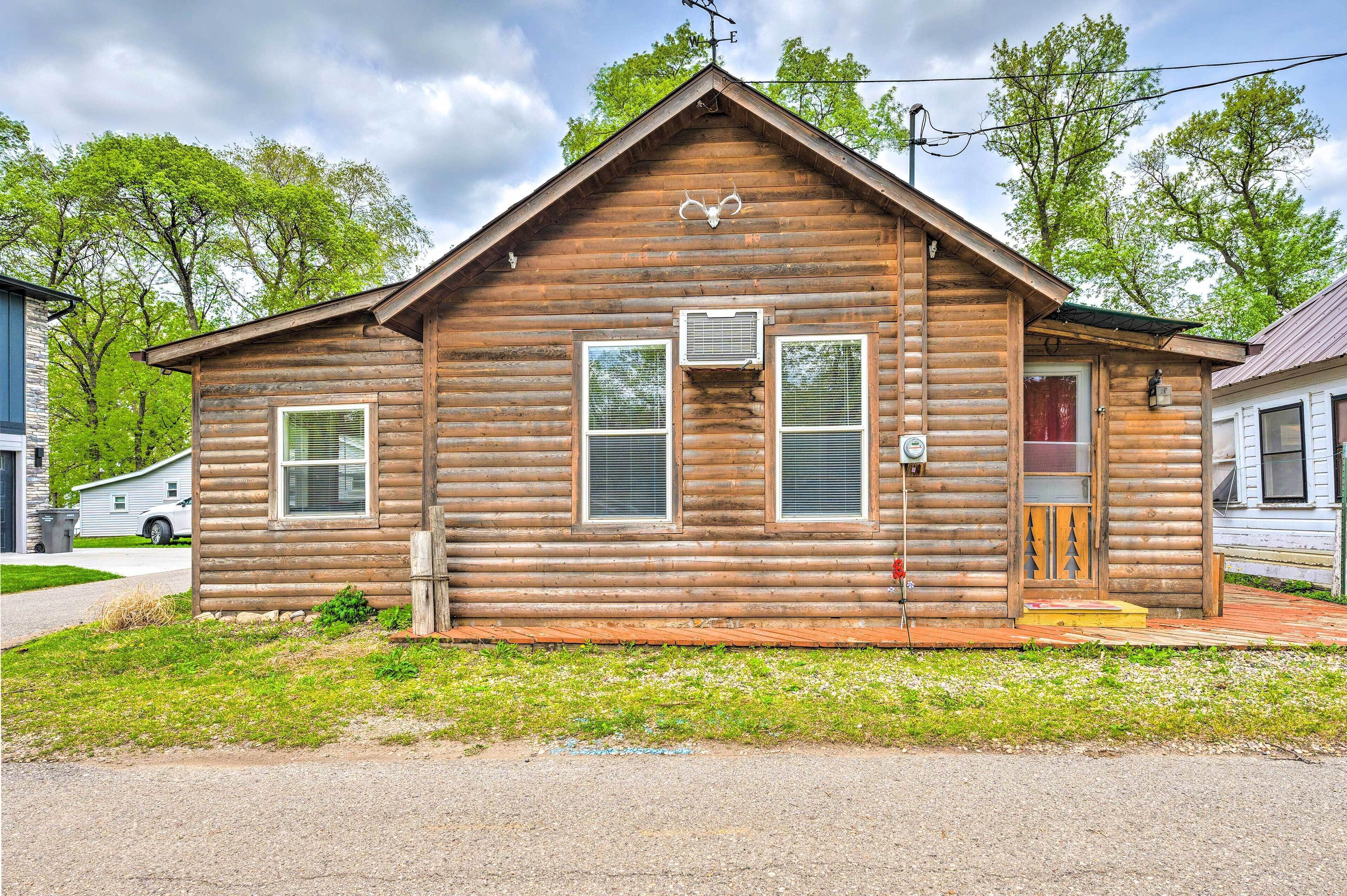 NEW! Historic Cabin Retreat Steps to Okoboji Lake, Arnolds Park, IA