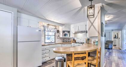 Quiet Cloudcroft Cabin w/ Porch + Gas Grill!