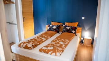 1 bedroom, iron/ironing board, travel crib, free WiFi