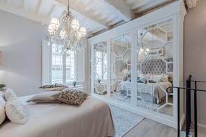 2 chambres, fer et planche à repasser, Wi-Fi gratuit, draps fournis