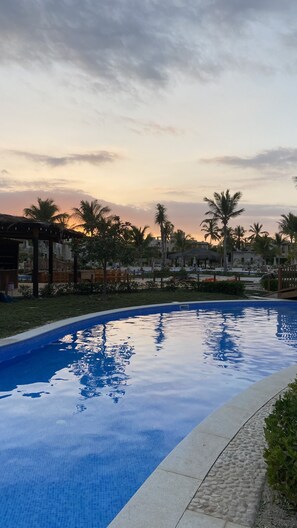 Piscina externa