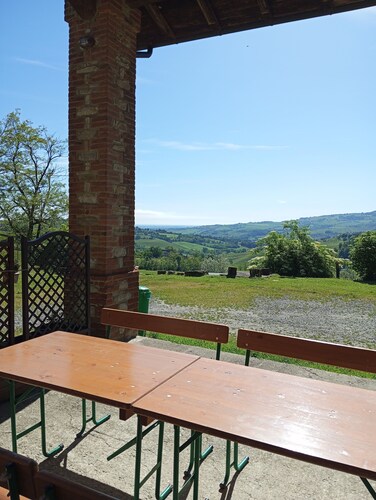 Piozzano: Apartment/ Flat - Piozzanoapartment in Farmhouse