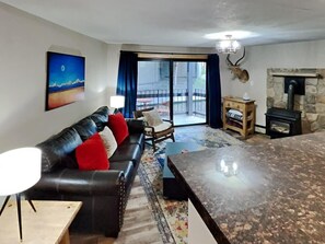 TV, offices - Stylish 2BR Home Near Skiing w/ Hot Tub Access! (Breckenridge)