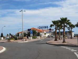 Esterni