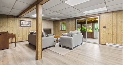 Joyful 5-Bedroom Home w/ Private Backyard