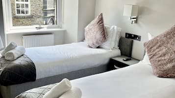 2 chambres, fer et planche Ă repasser, Wi-Fi gratuit, draps fournis